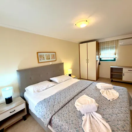 Theretra Kiotari * Gennadi