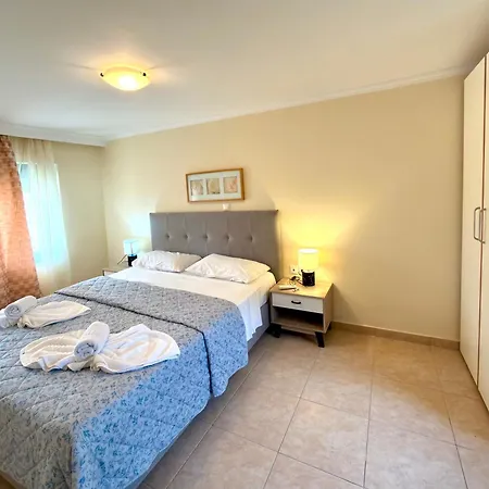 Theretra Kiotari * Gennadi