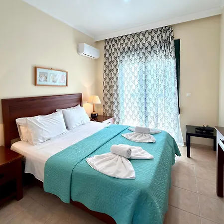 Theretra Kiotari Villa *