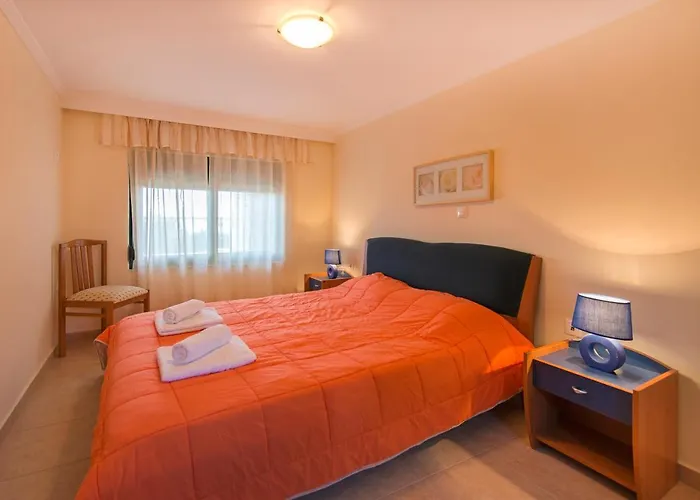 Theretra Kiotari Jenadi