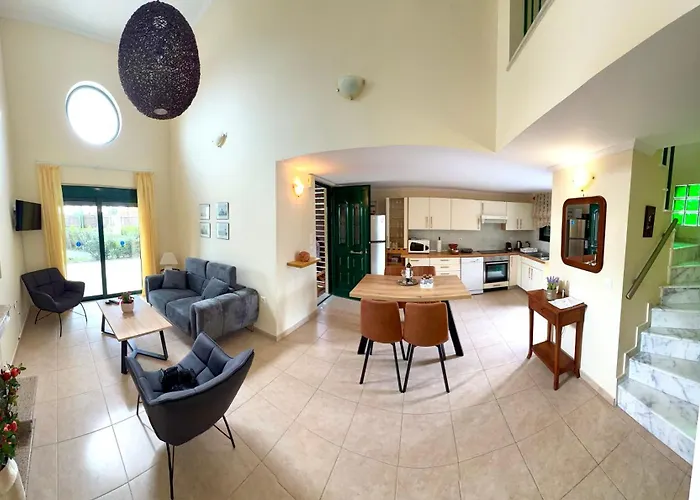 Theretra Kiotari Villa *