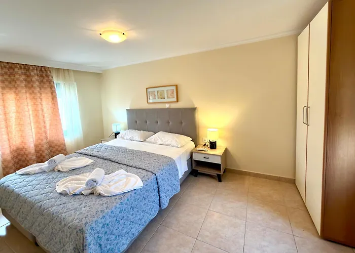 Theretra Kiotari * Gennadi