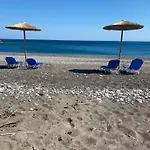 Villa Theretra Kiotari *
